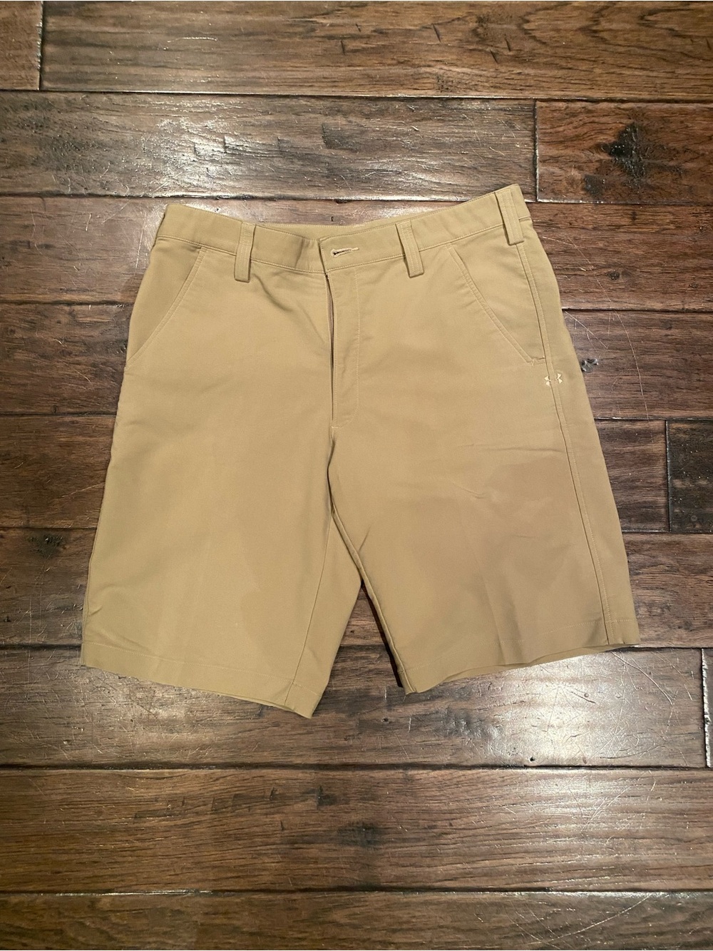Under Armour Men's Tan Flat-Front Performance Shorts